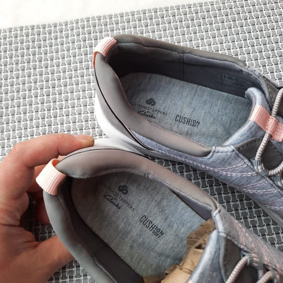 Clarks Adella Holly Comfort Walker Slip On Lightweight Gray Pink 8.5 Trainer - Picture 7 of 10